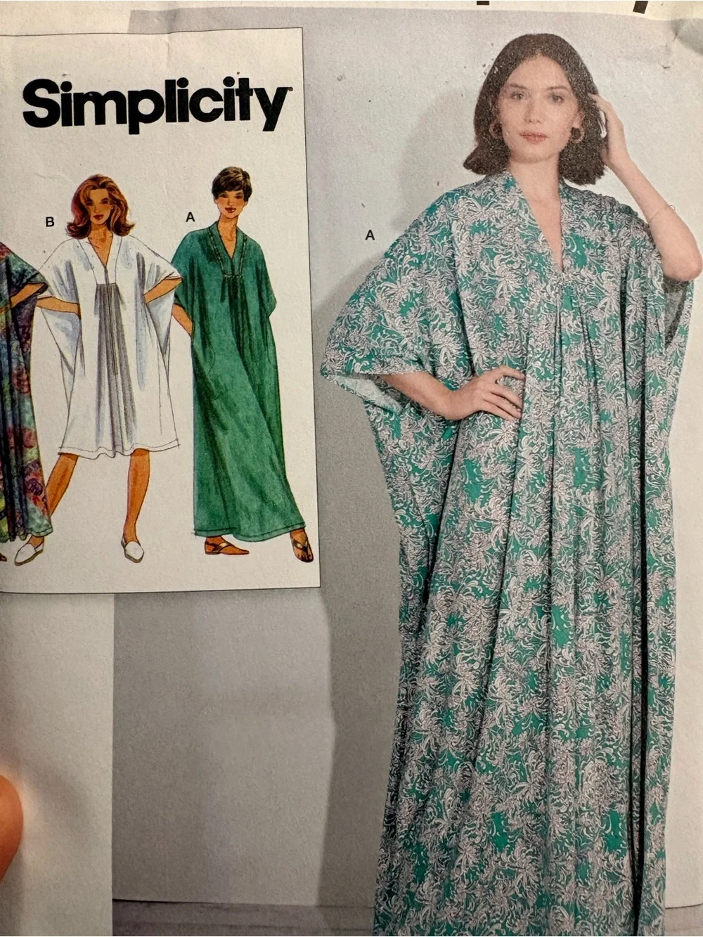 BN UNCUT SIMPLICITY 8877 OS SEWING PATTERNS